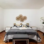 Apartamento Maqueda Luxury Suite&home *